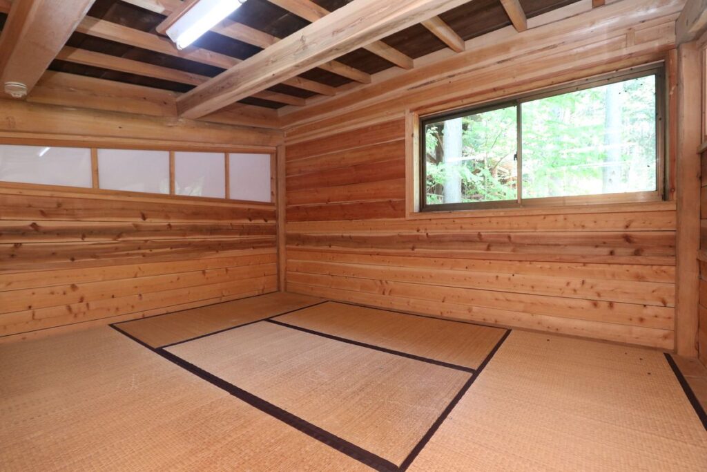 梓山