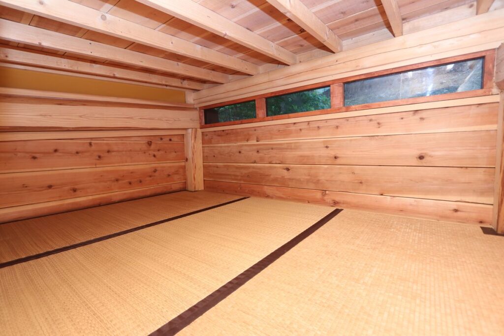 両神山荘
